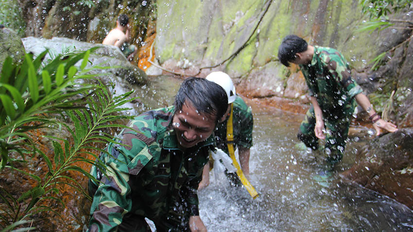 興世鳳城 懸崖速降-20150927