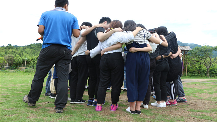 棒谷網(wǎng)絡(luò)從化溪頭村徒步拓展活動