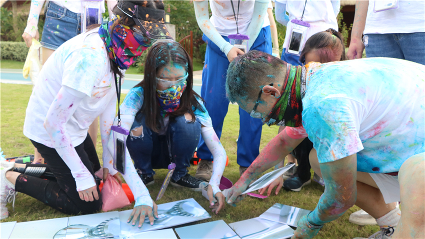 碧捷潔凈科技有限公司第一界成功人士彩跑“放肆美好，放肆好”活動(dòng)