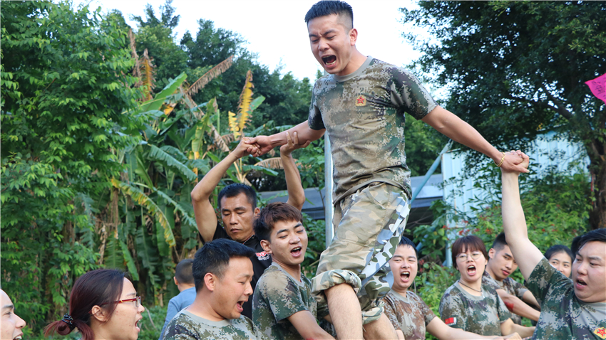 佛山萬(wàn)金所南海大濕地拓展訓(xùn)練基地團(tuán)隊(duì)拓展訓(xùn)練