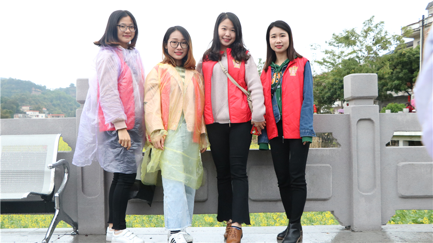 東鵬特飲女神節(jié)戶外拓展活動