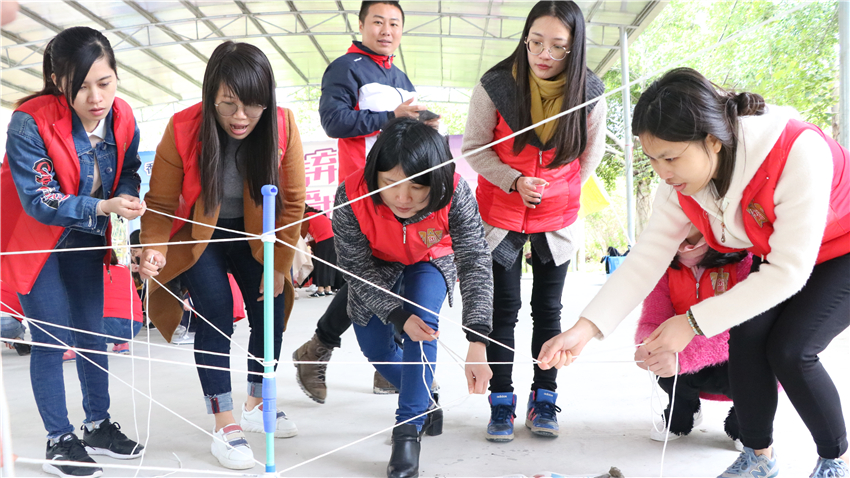東鵬特飲女神節(jié)戶外拓展活動