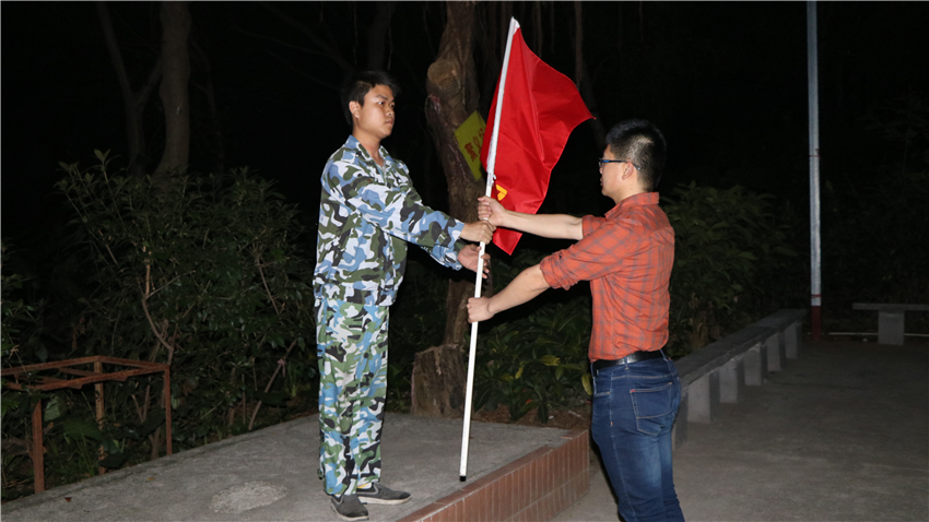 興世機(jī)械佛山南海大濕地拓展訓(xùn)練基地魔鬼訓(xùn)練