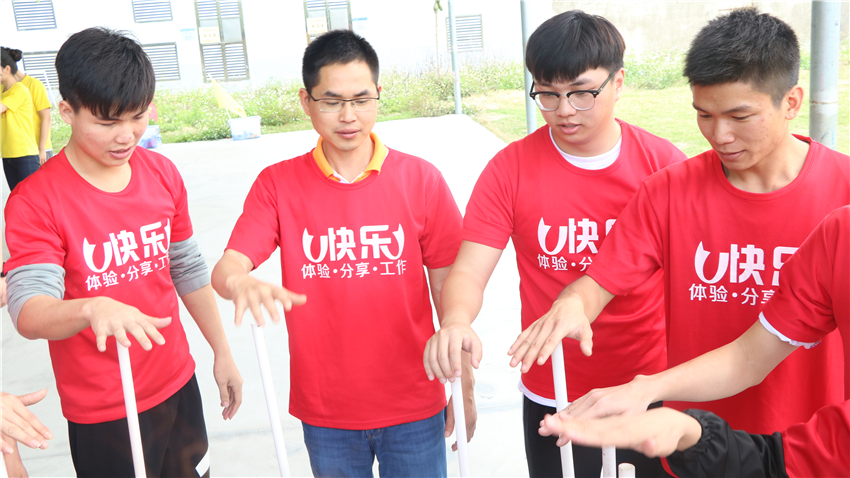 雄音電子番禺悅水莊拓展基地開展團隊拓展訓練活動