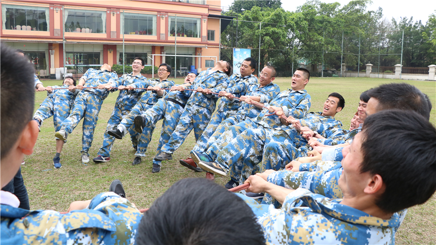 簡(jiǎn)派照明團(tuán)隊(duì)拓展訓(xùn)練活動(dòng)取得圓滿成功