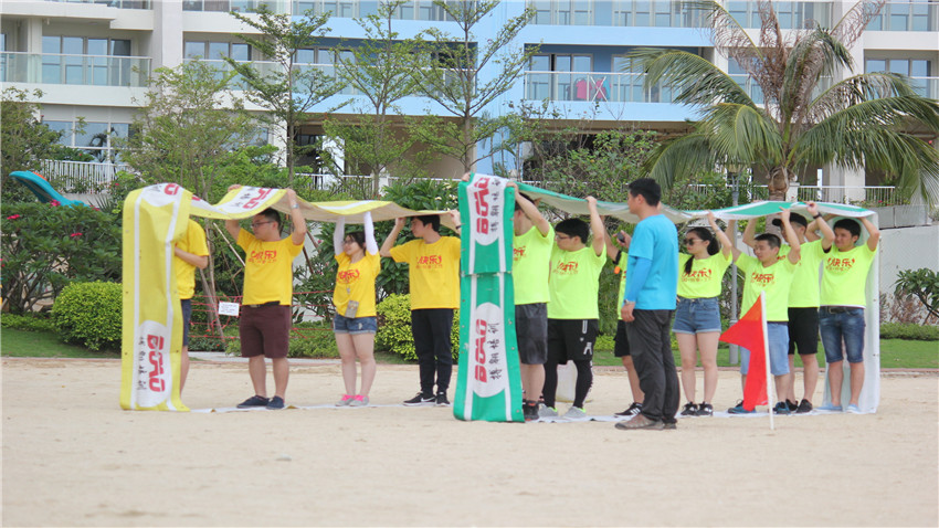 成都哆可夢(mèng)網(wǎng)絡(luò)科技公司巽寮灣拓展培訓(xùn)活動(dòng)