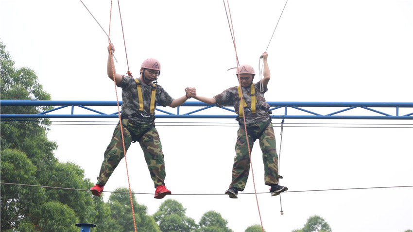 廣州食為天信息技術(shù)有限公司兩天拓展培訓(xùn)活動(dòng)