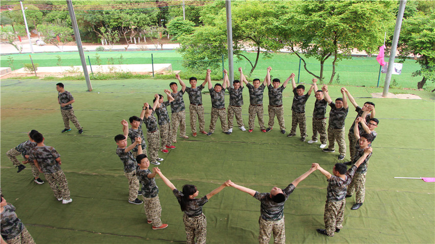 廣州陽光100銷售傳奇體驗(yàn)式拓展培訓(xùn)活動(dòng)