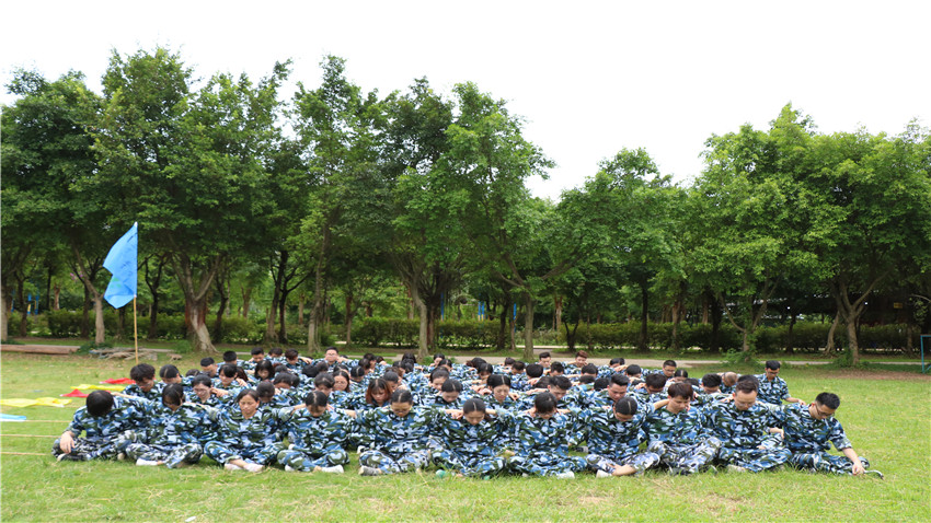 學樂教育廣州五龍山莊拓展基地拓展訓練營