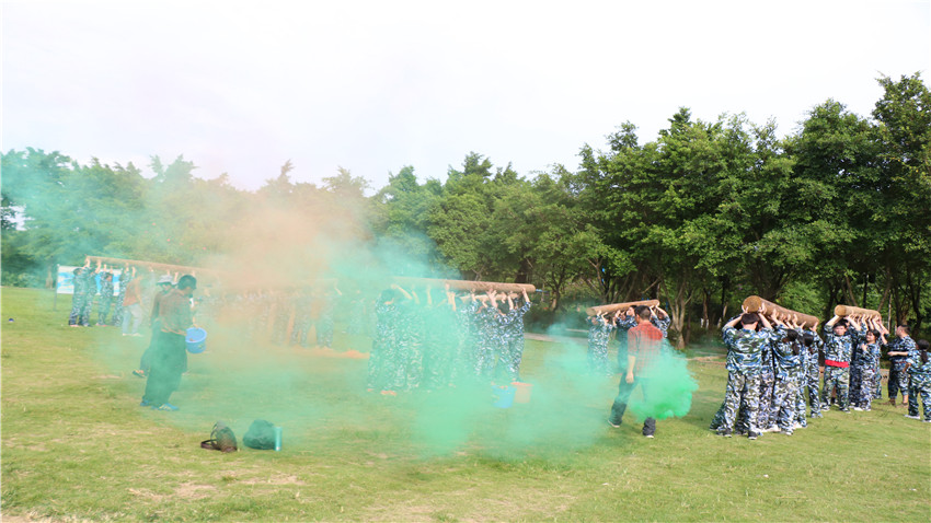 學樂教育廣州五龍山莊拓展基地拓展訓練營