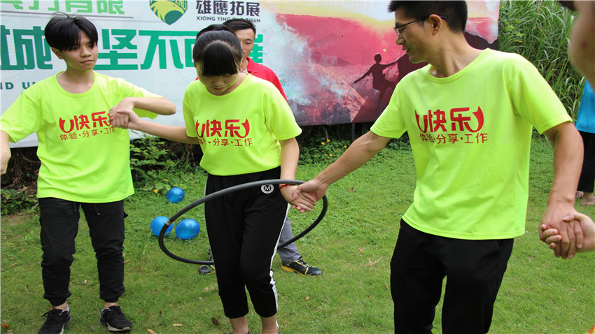 常州子蘭家居用品有限公司聯(lián)合搏翱培訓(xùn)舉辦戶外拓展訓(xùn)練活動(dòng)