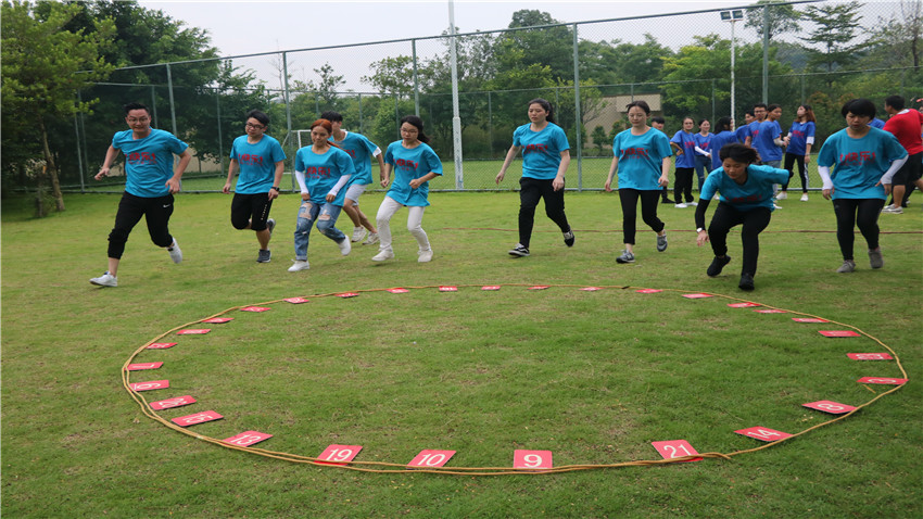 老朱集團富力養(yǎng)生谷拓展培訓(xùn)順利舉辦！