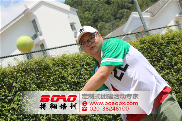 用棒球精神凝聚團(tuán)隊(duì)，棒球拓展會(huì)出團(tuán)隊(duì)凝聚的第一棒