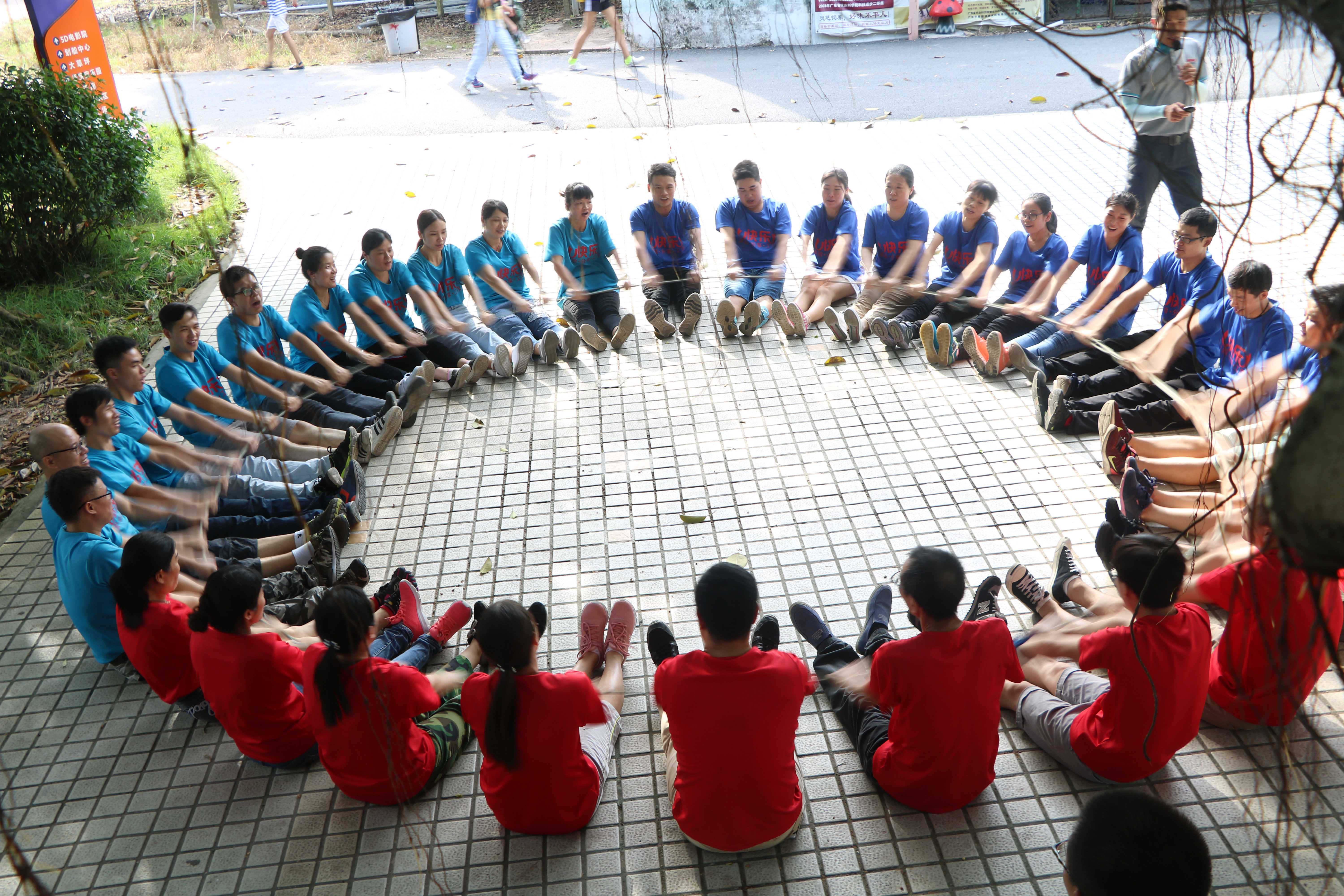 戶外員工拓展訓(xùn)練